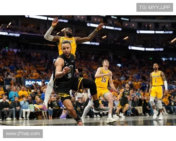 库里带领勇士对决公牛精彩视频回放全程回顾与分析